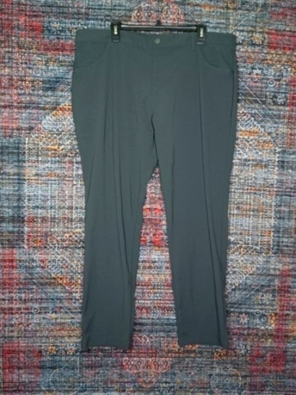 adidas mens solid gray Beyond 18 Adicross golf pants 40x32 EUC